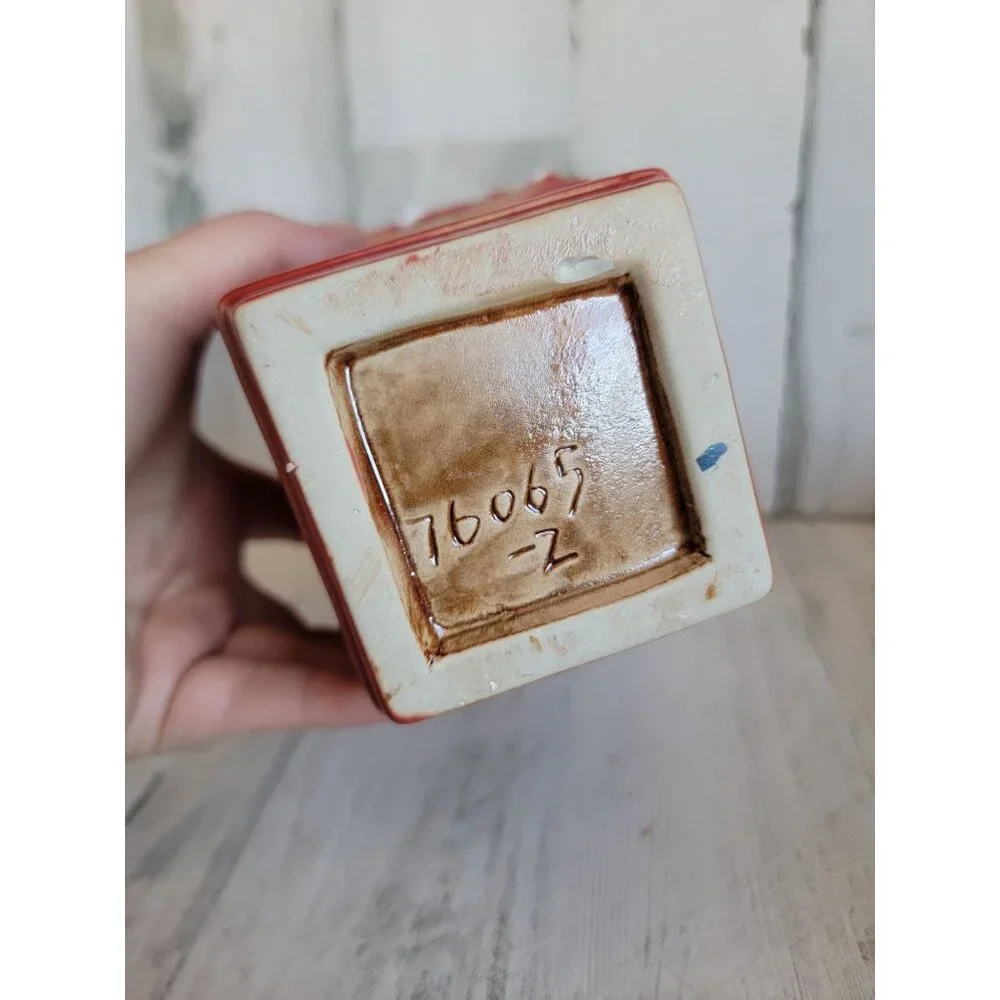 Birdhouse Ceramic red‎ cardinal tealight candle holder Xmas
